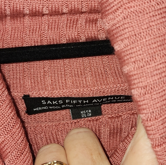 Ladies Twofer Merino Wool Turtle Neck Long Sleeve Sweater XSmall - Picture 2 of 7